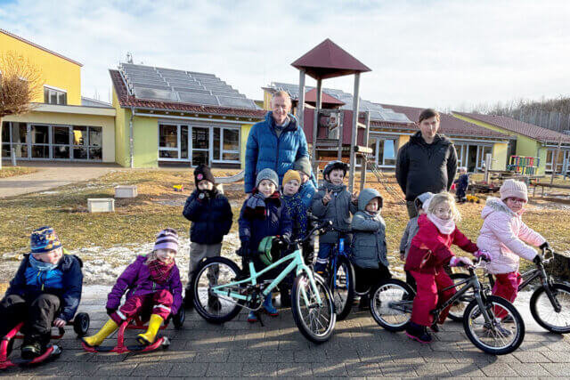 Jedes Kind soll Radfahren lernen! Jedes Kind soll Radfahren lernen!